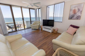 Sunrise @ the Point - Lovely 2 bdr unit with Pool
